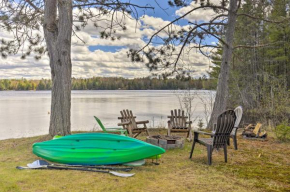 Lovely Lakefront Cottage with Fire Pit and Yard!, Eagle River